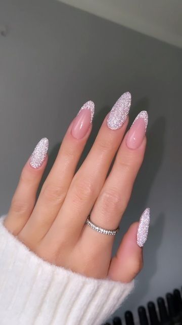 Glitteryfrenchnude